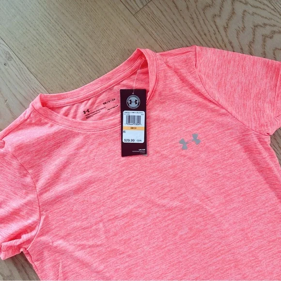 Under armour active tshirt - Picture 2 of 4